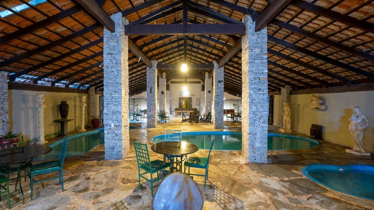 Pousada Villa Das Pedras Pirenopolis Bagian luar foto